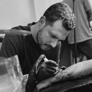 Meet your Posher, Adrian alfredo